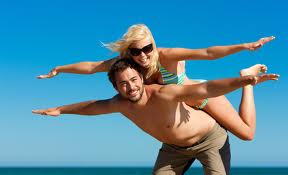 traveling couple teaching abroad 1