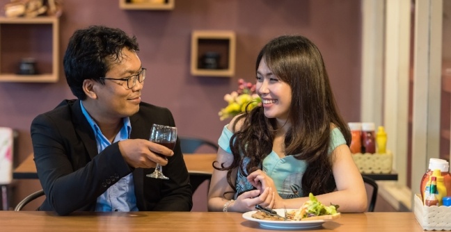 Japanese couples celebrating valentines day