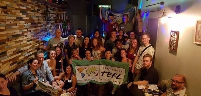 650-barcelona-spain-alumni-meet-up-WAD.jpg