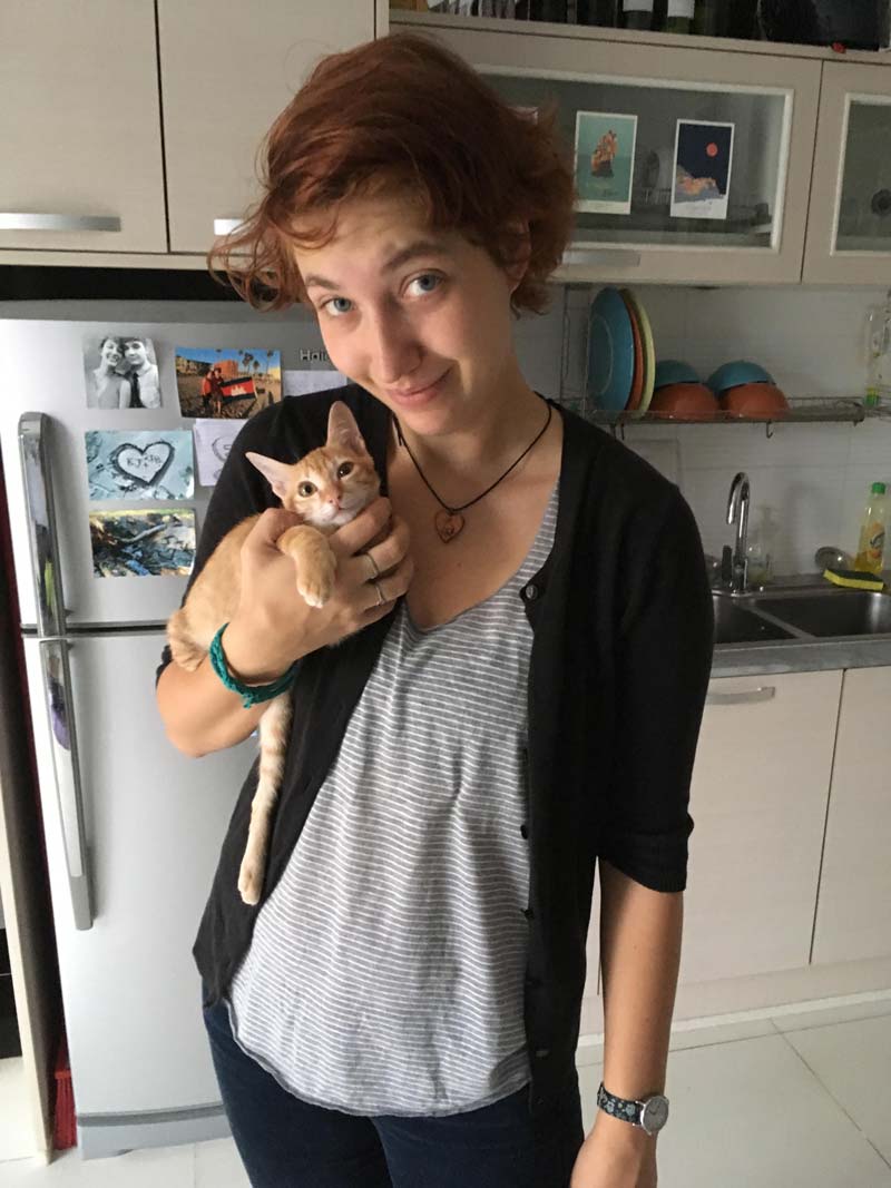 traveling with pets when moving abroad