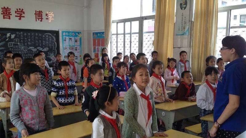 Teaching English in China is a great way to learn Chinese