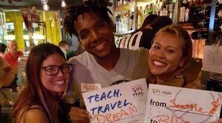 teach english abroad as a college student