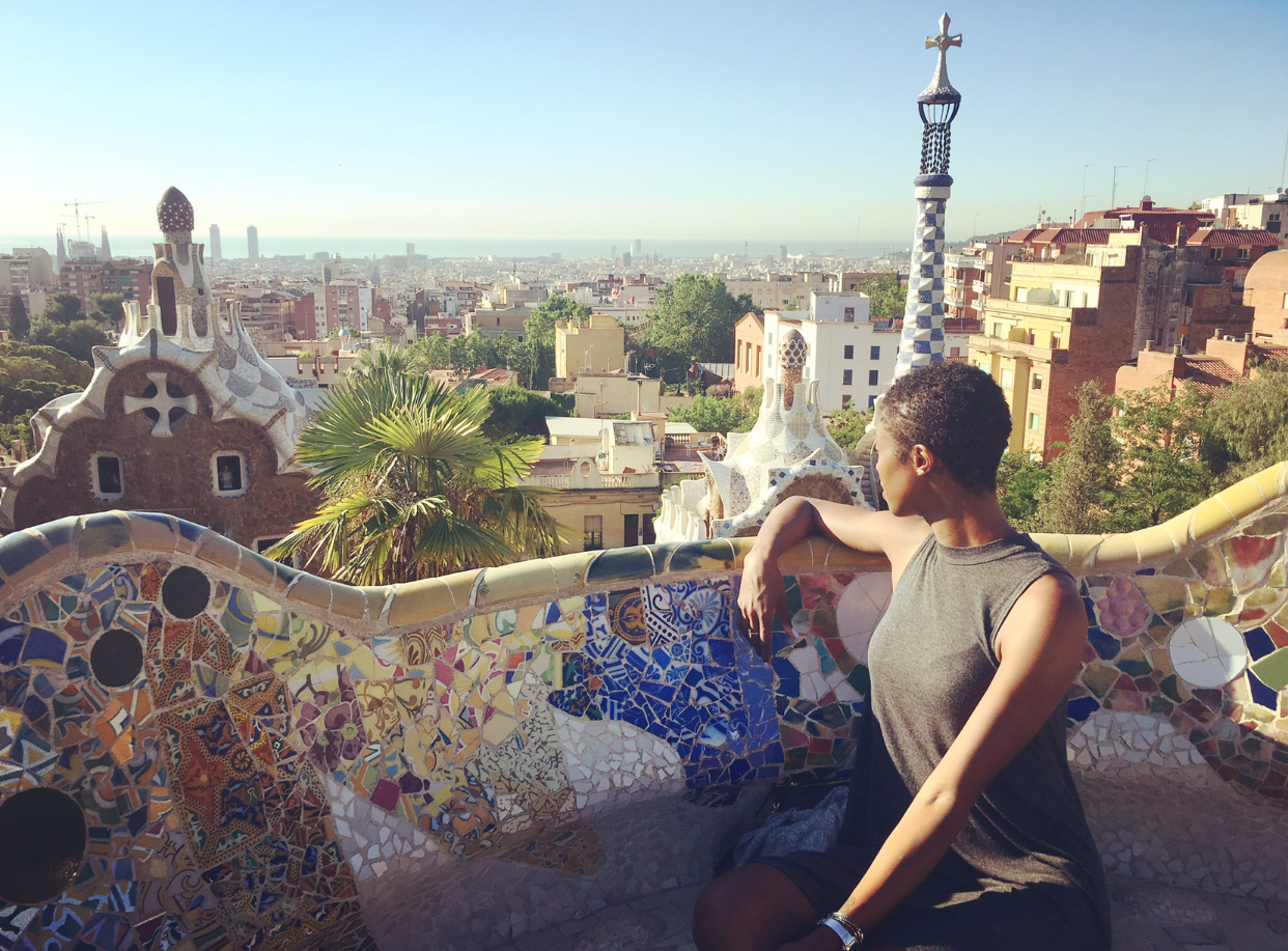 What Are the Basic Requirements for Teaching English in Spain?