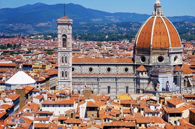 Housing Options are not included in The Florence TEFL Course