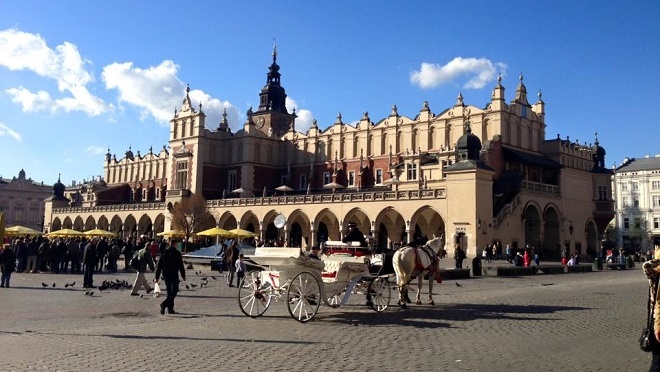 Can I Secure a Job in Advance for Teaching English in Europe?